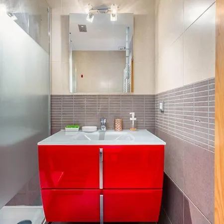 One Bedroom In City Center Barcelona